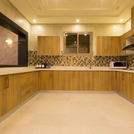 Ayam Lilian Aparthotel Buraidah Bagian luar foto